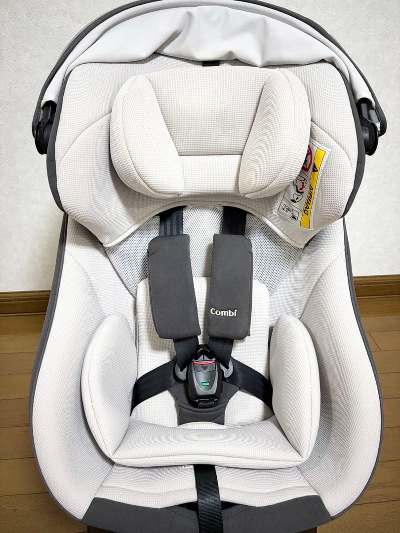 コンビ クルムーヴスマート エッグショック simplight