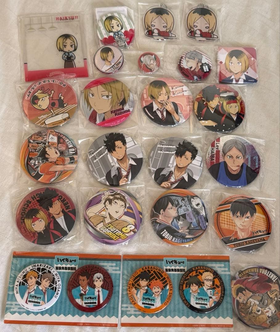 ハイキュー　孤爪研磨　黒尾鉄朗　リェーフ　影山飛雄　缶バッジ　セット