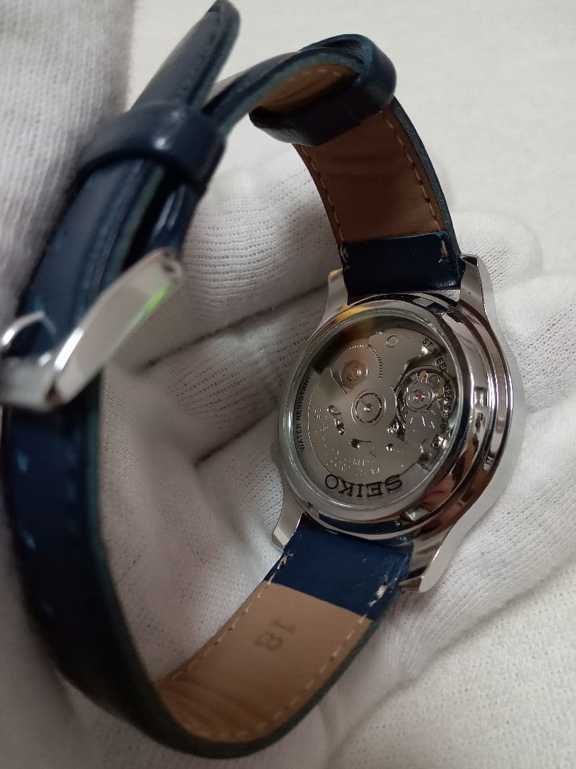 鶴*瓶様 SEIKO5　機械式自動巻　7S26　文字盤ネイビー　牛皮ベルト　美品