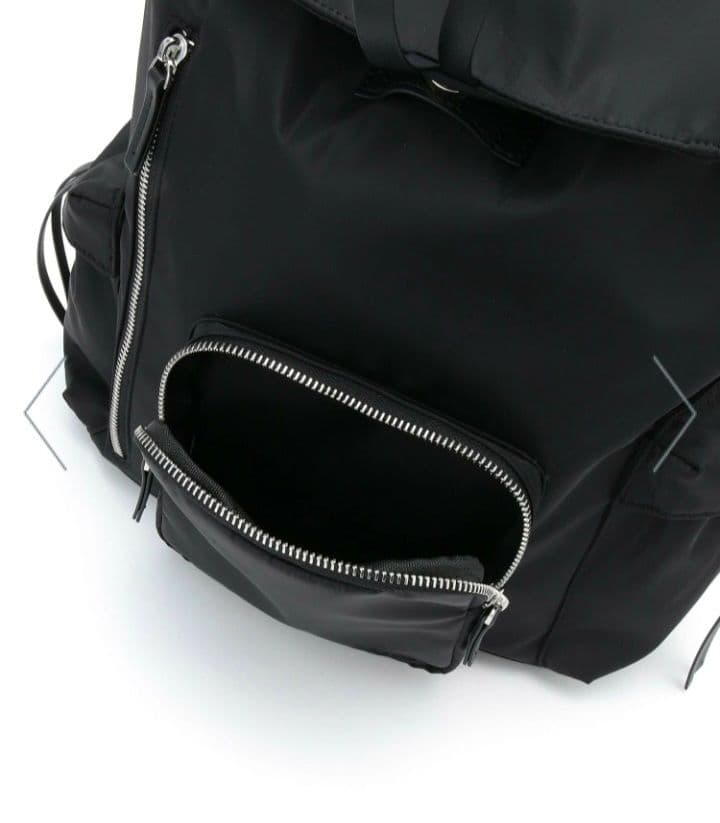 ADAMETROPE'　アダムエロペフラップポケットリュックサック