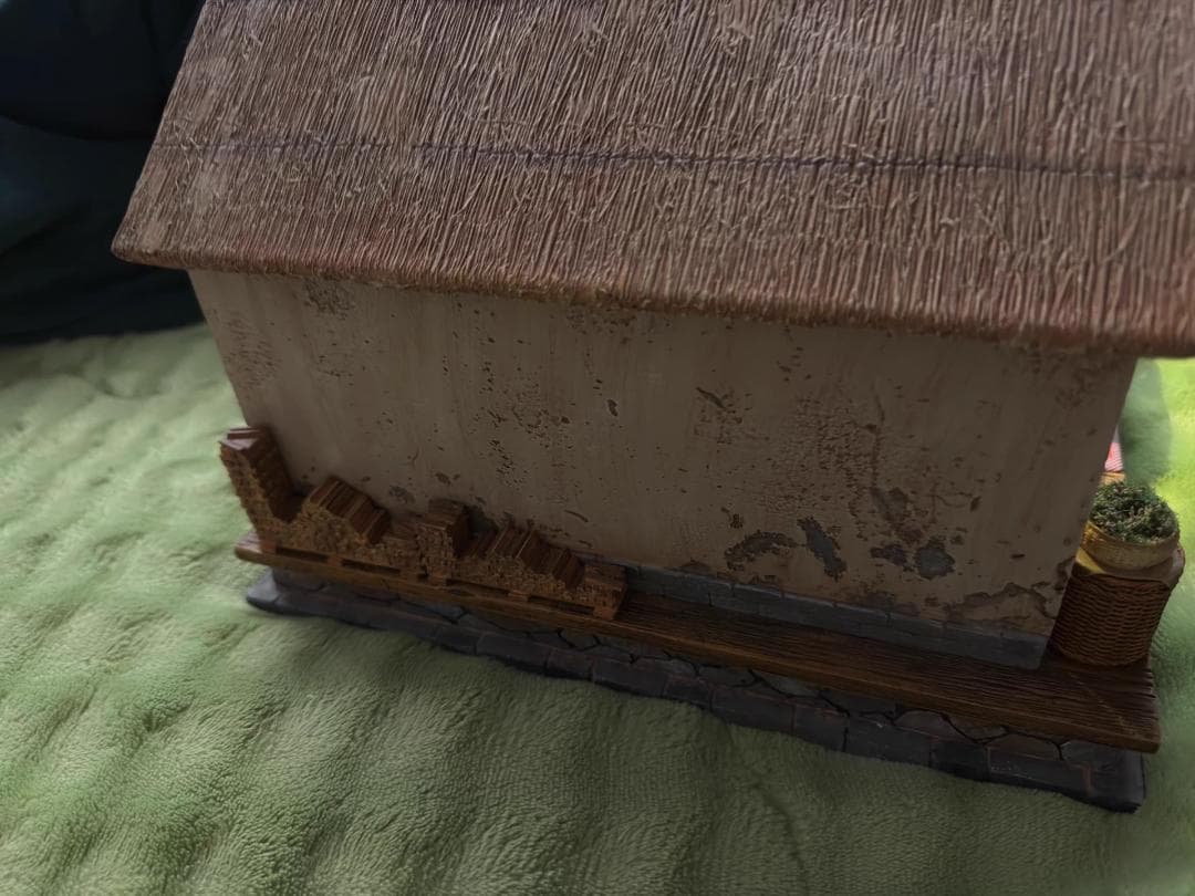 千と千尋の神隠し 銭婆の家でのお茶会 樹脂 彫刻 フィギュア