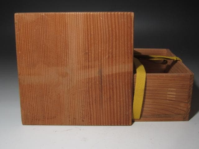 ★　六代　今右衛門　菖蒲絵皿　十三代今右衛門極めがございます★x437