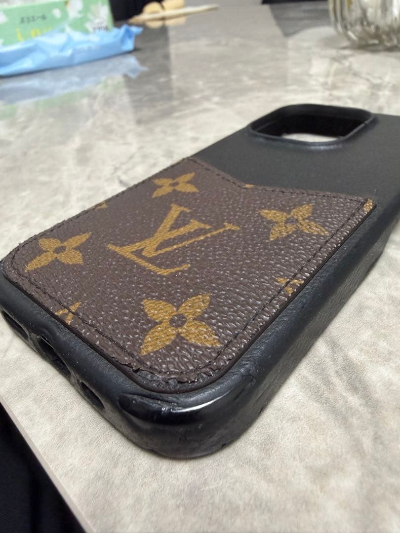 Louis Vuitton バンパー iPhoneケース 16Pro