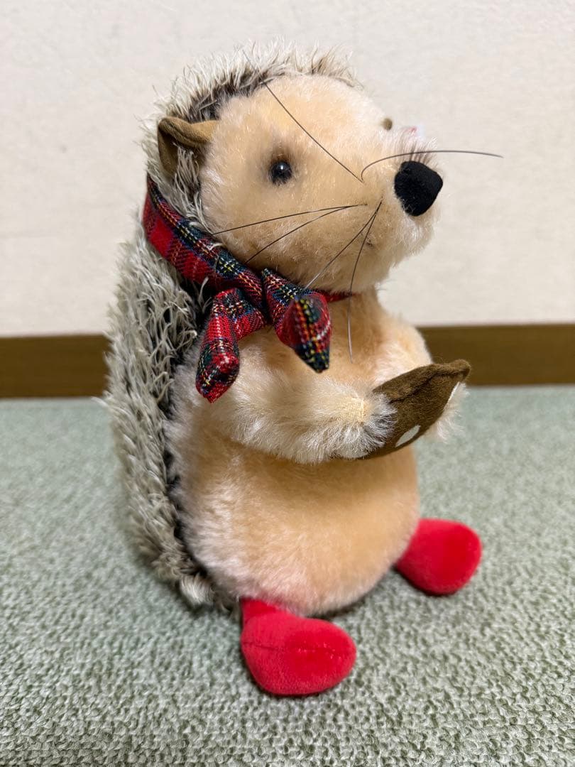 Steiff シュタイフ ハリネズミのイヴォ クリスマス ぬいぐるみ