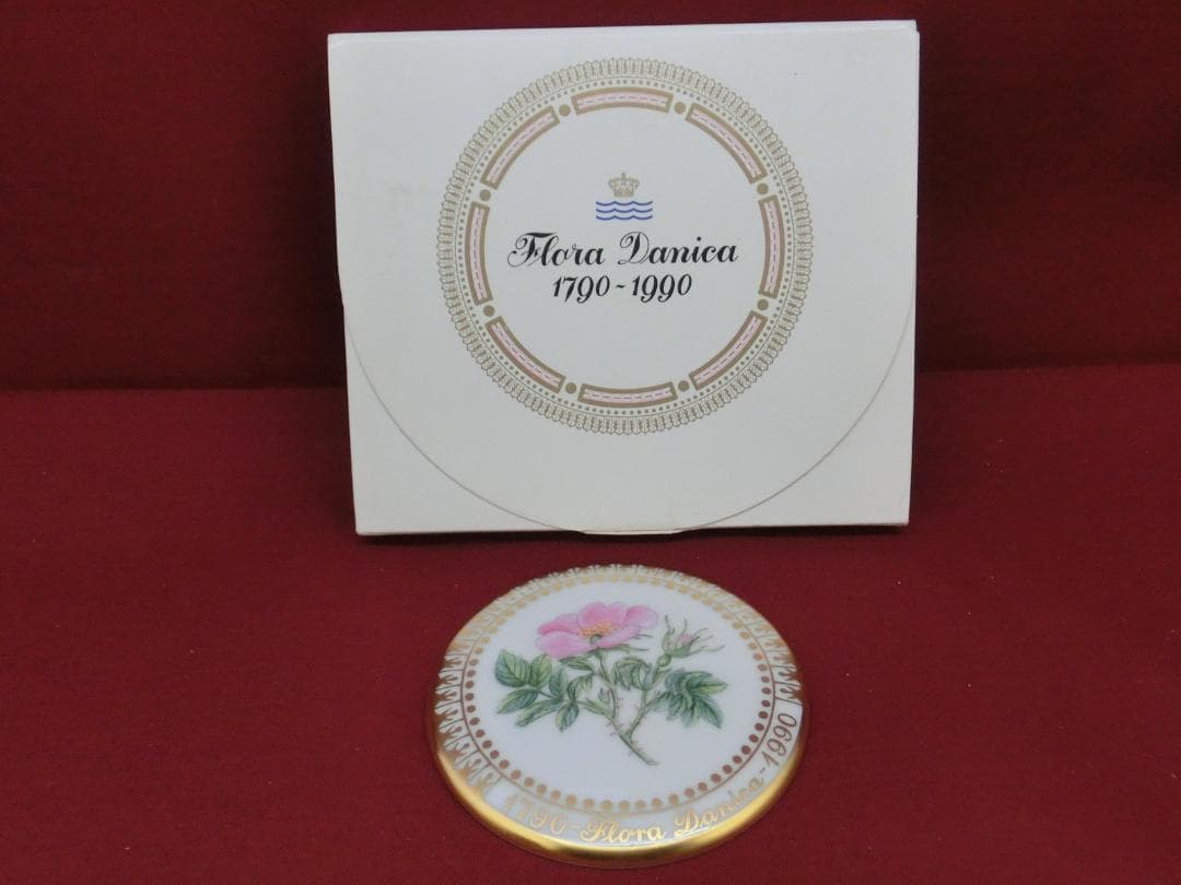 『ロイヤルコペンハーゲン』コンパクトミラー