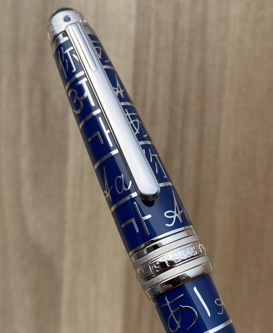 新品同様 モンブラン ソリテール ユニセフ ミッドサイズ ボールペン 付属品付