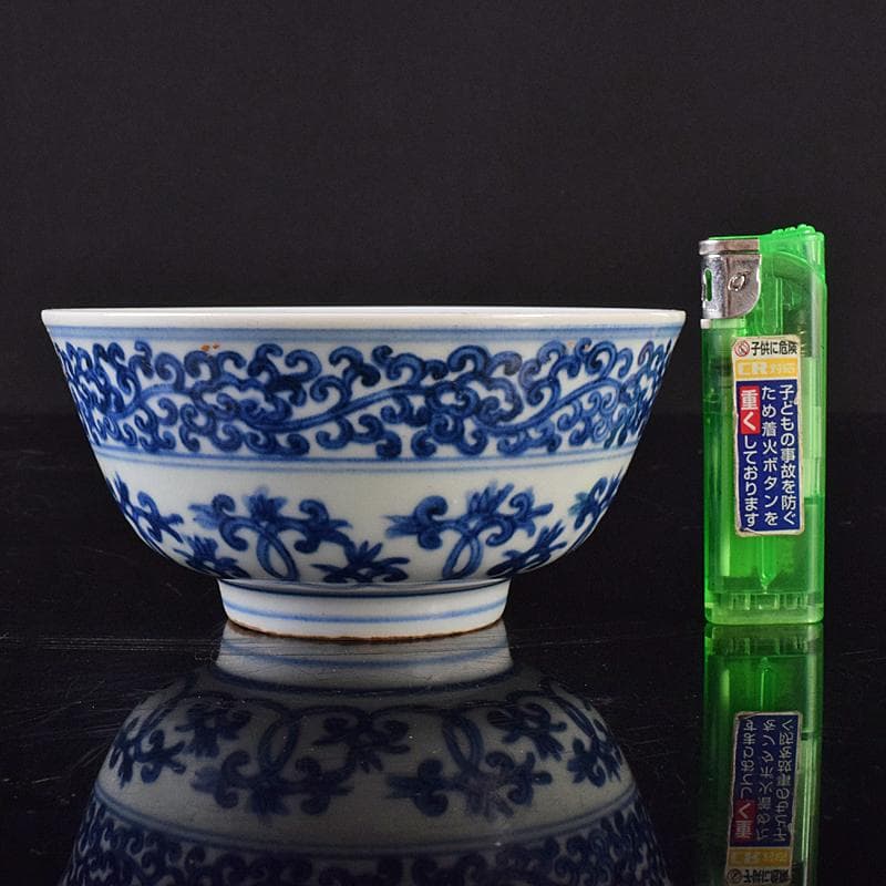 中国　青花花文碗　N　8062E