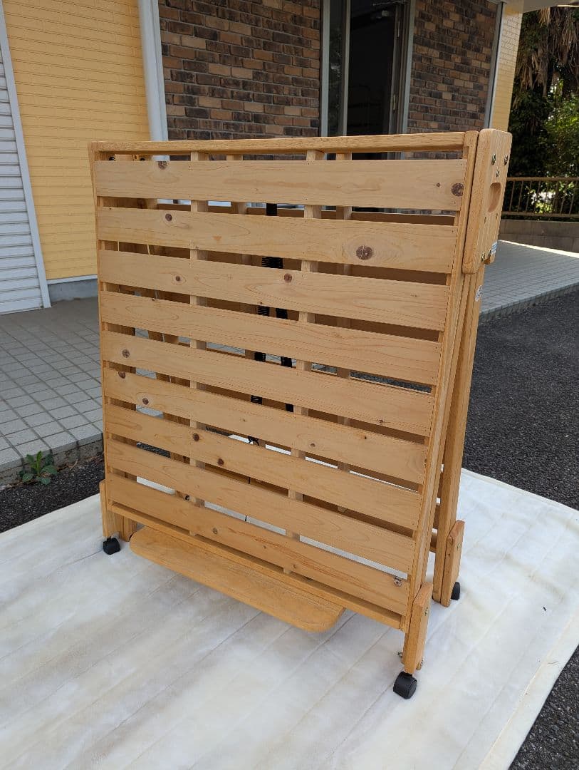 折りたたみすのこベッド　シングル