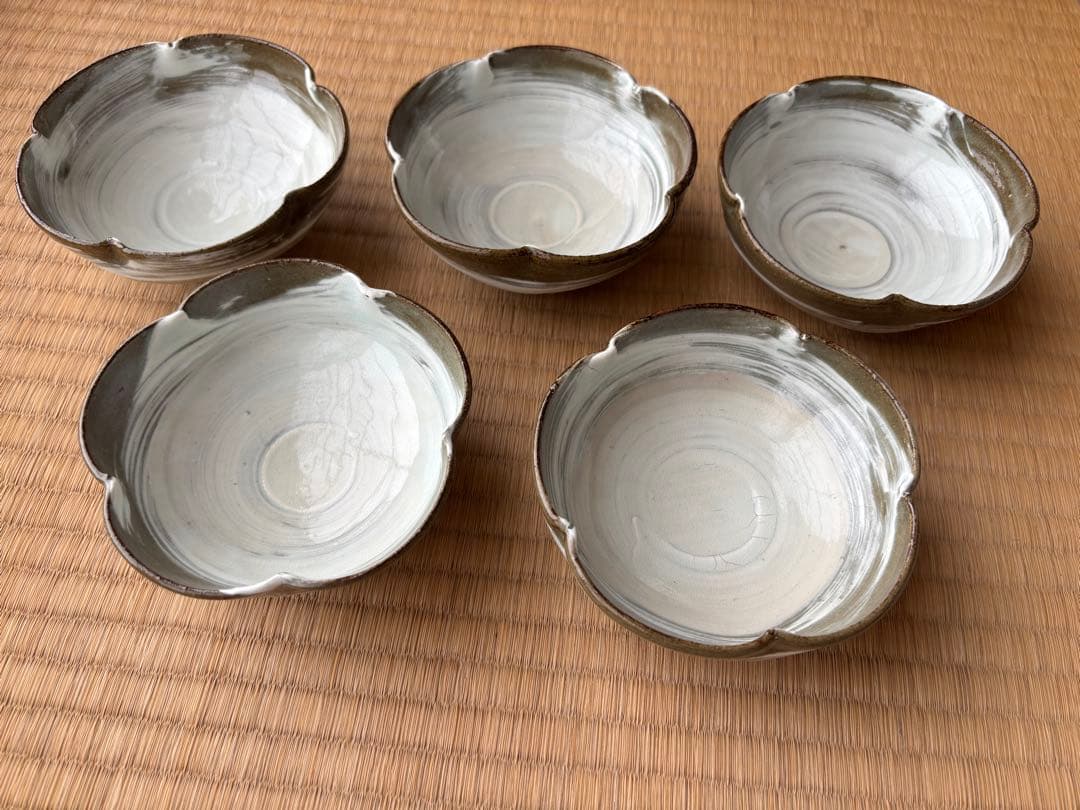 小林東五 『刷毛目輪花 小鉢』五客 木箱付き 對州窯 玄