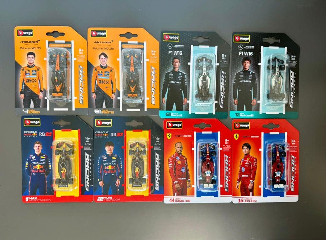 未開封 F1ミニカーセットブラーゴ 1/64