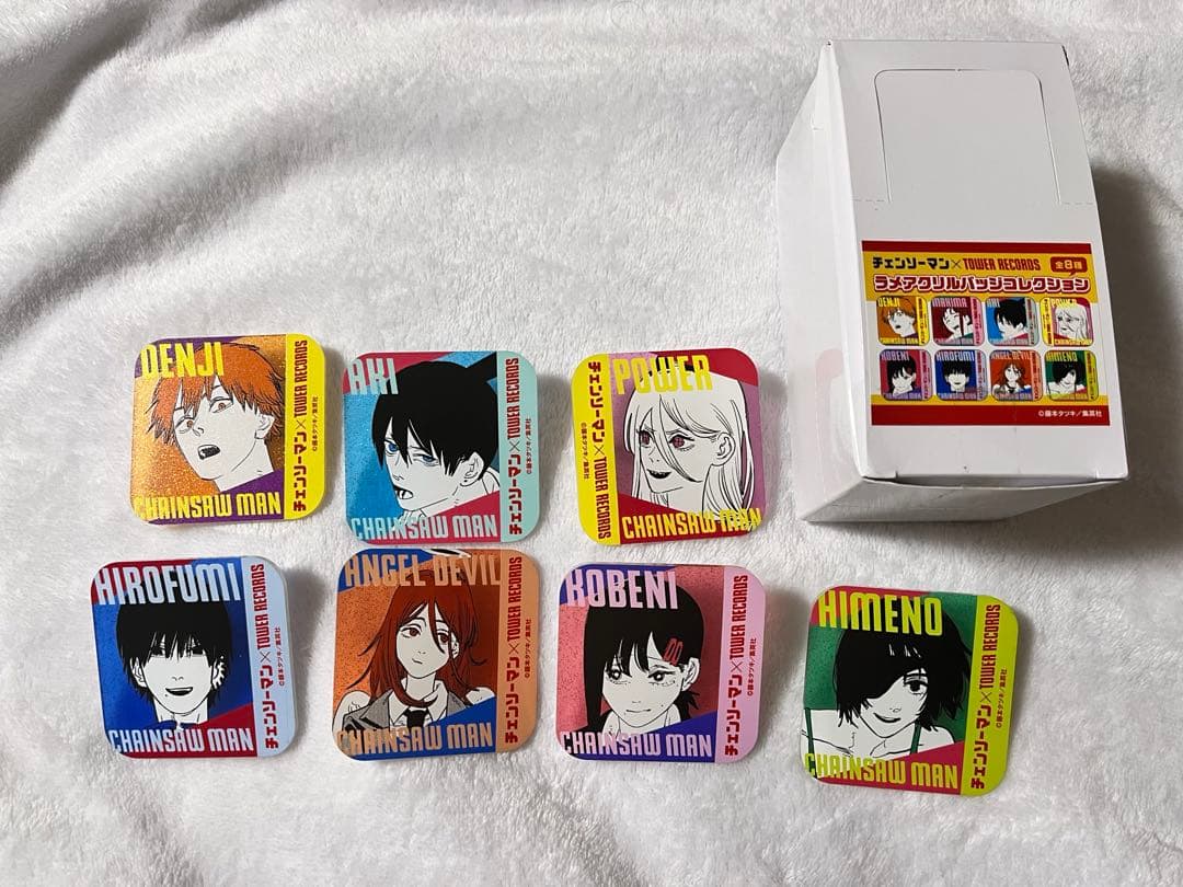 チェンソーマン　マンガ展　缶バッジ　アクリルキーホルダー　アクリルバッジ　セット