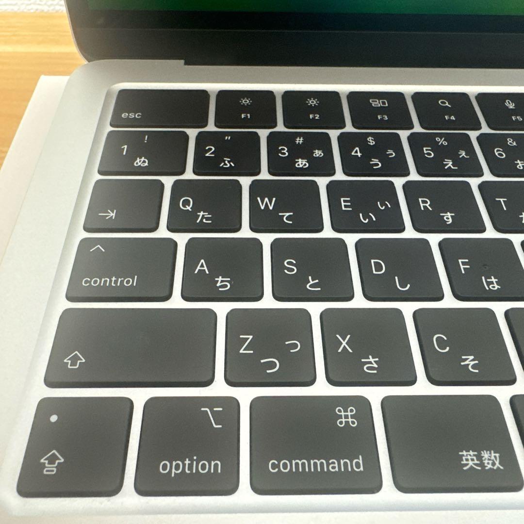 Apple MacBook Air M2 8G 256SSD シルバー