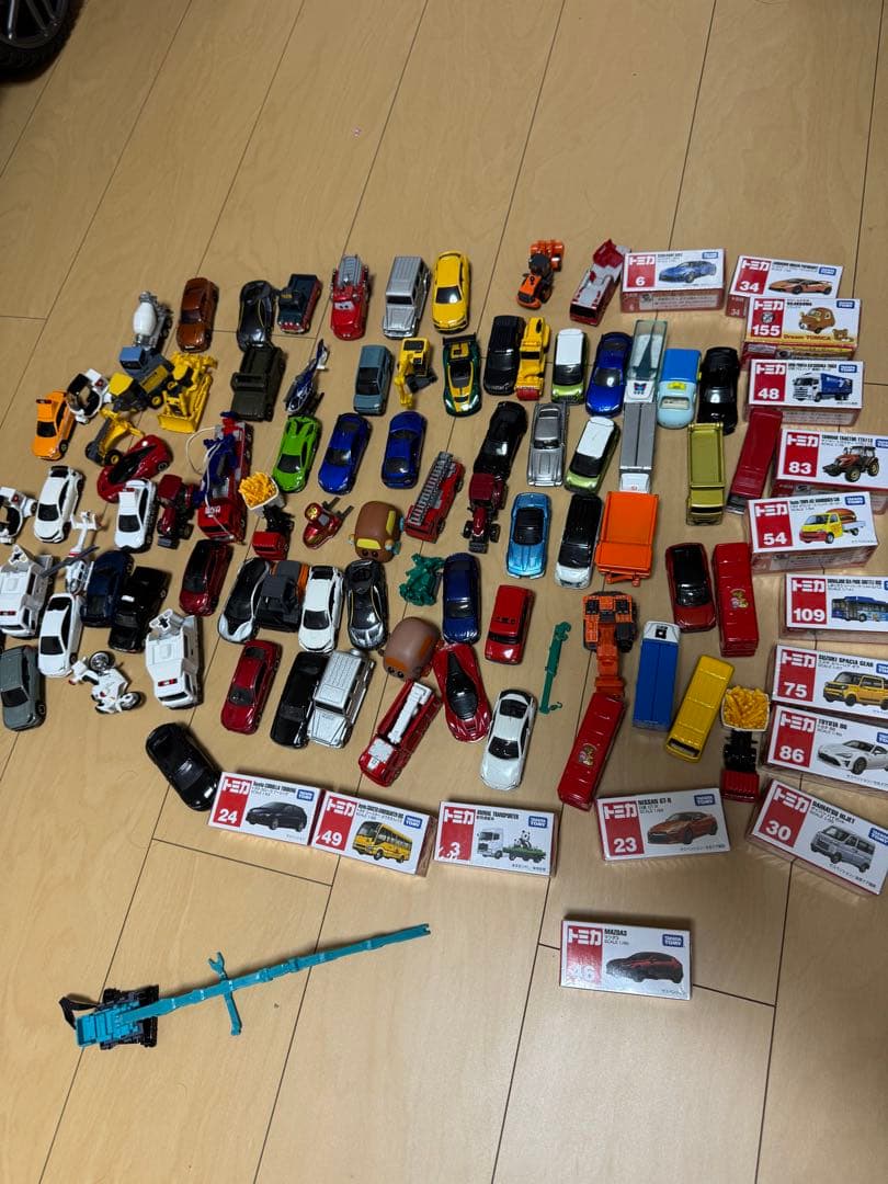 ミニカーセット多数