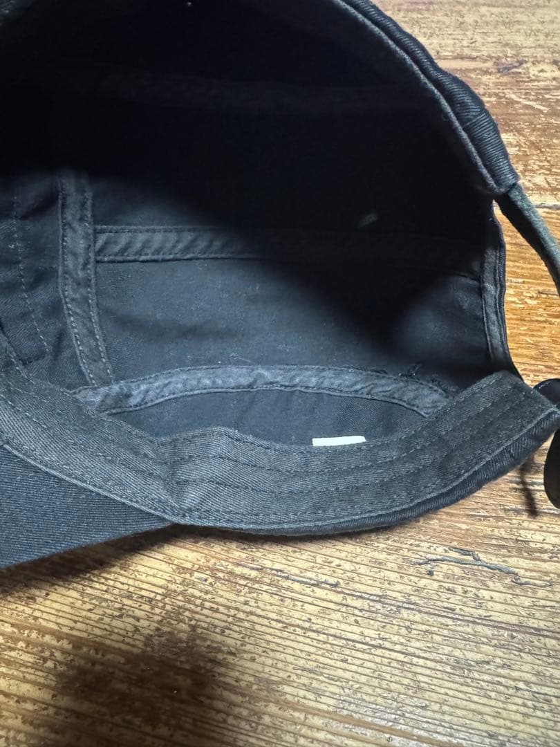 Supreme ブラック ロゴキャップ フリーサイズ　調整付