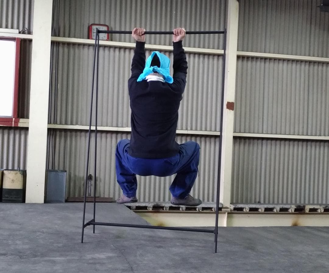 鉄 アイアンラック　パイプハンガー アンティーク　家具　店舗什器　シンプル