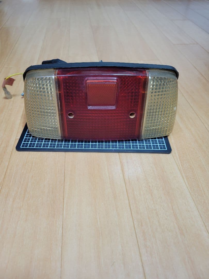 CBXテール　激黄ばみ