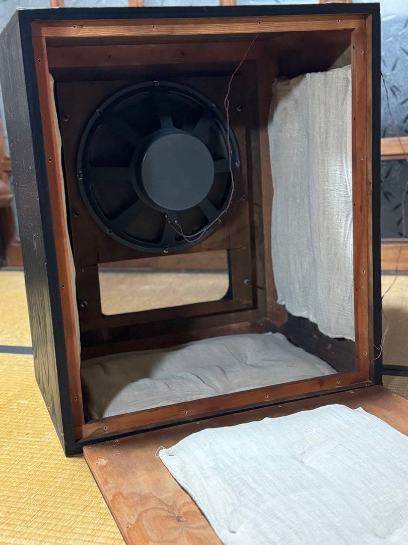 奇跡のD130 JBL の最初期穴なしフラッドバック　サンマルコスアドレス