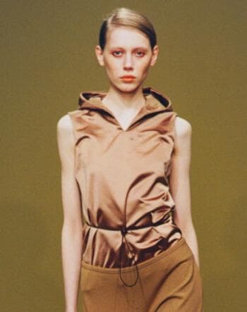 Miu Miu　Y2K シルクトップ パーカー　ドローコード付き　サイズ40