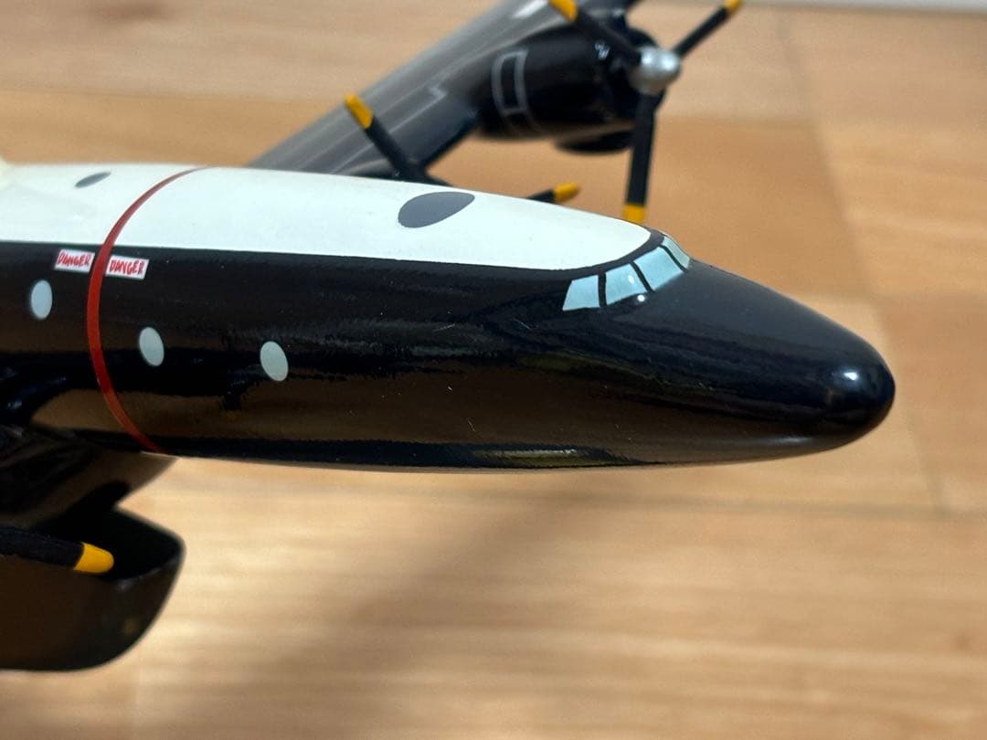 アメリカ海軍早期警戒機 EC-121 ワーニングスター ソリッドモデル ジャンク