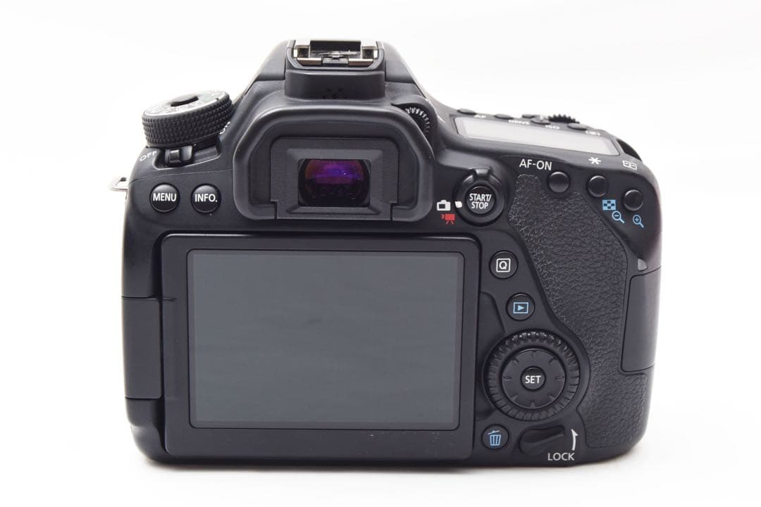 Canon EOS 80D標準&望遠&単焦点トリプルレンズセット、