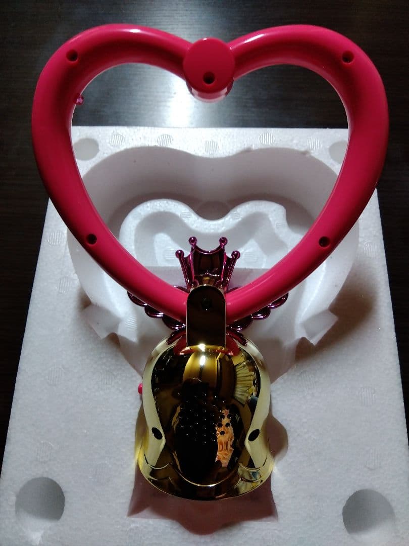 セーラームーン　クリスタルカリヨン　箱付き　バンダイ