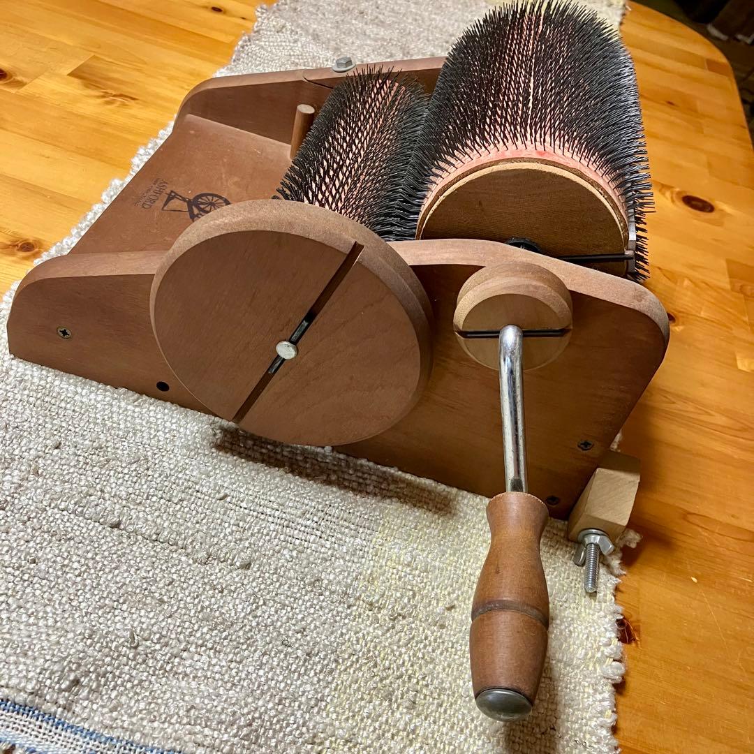 アシュフォード　ドラムカーダー（木製、手廻し）