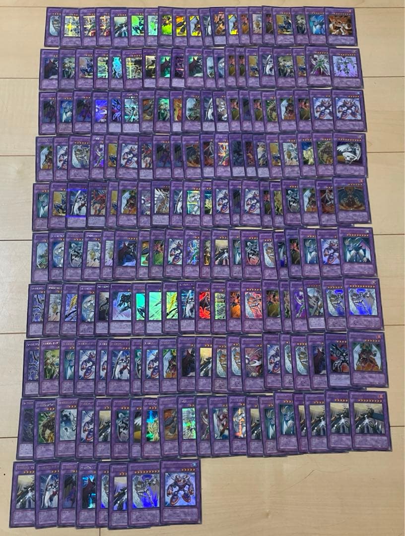 E・HERO デッキパーツ　まとめ売り681枚　レア多数