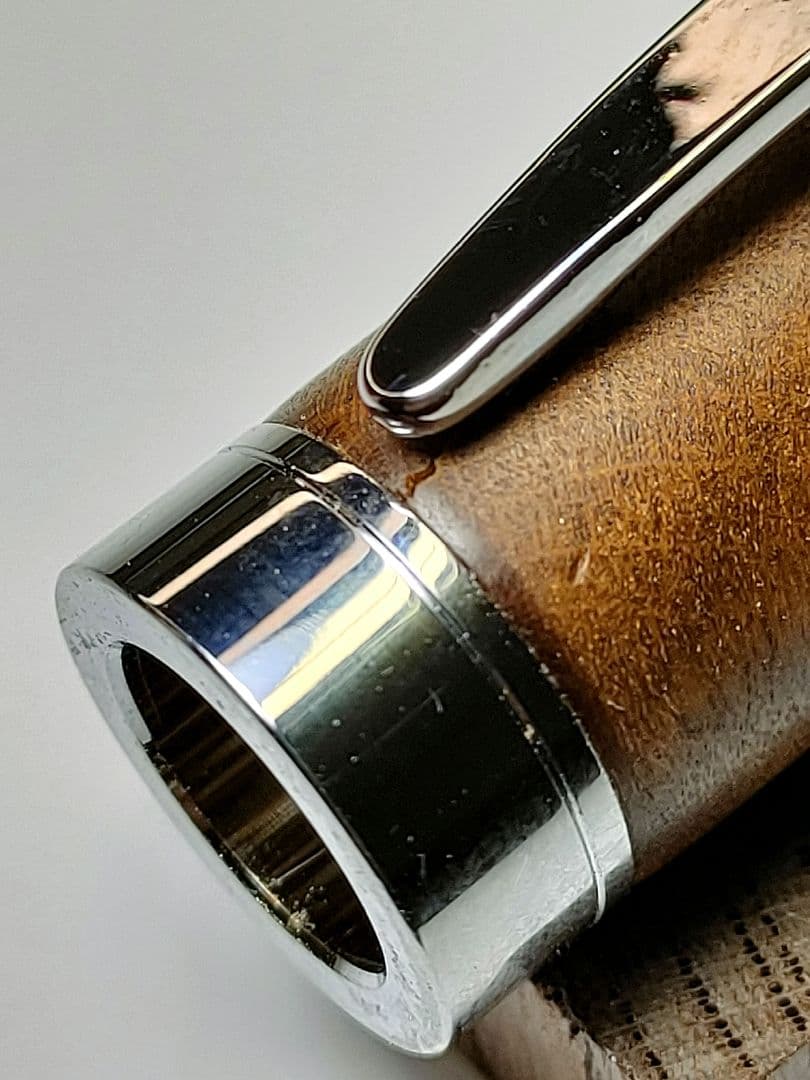 【マーブルウッド（黄金樟）】グラデュエイト万年筆《訳あり》