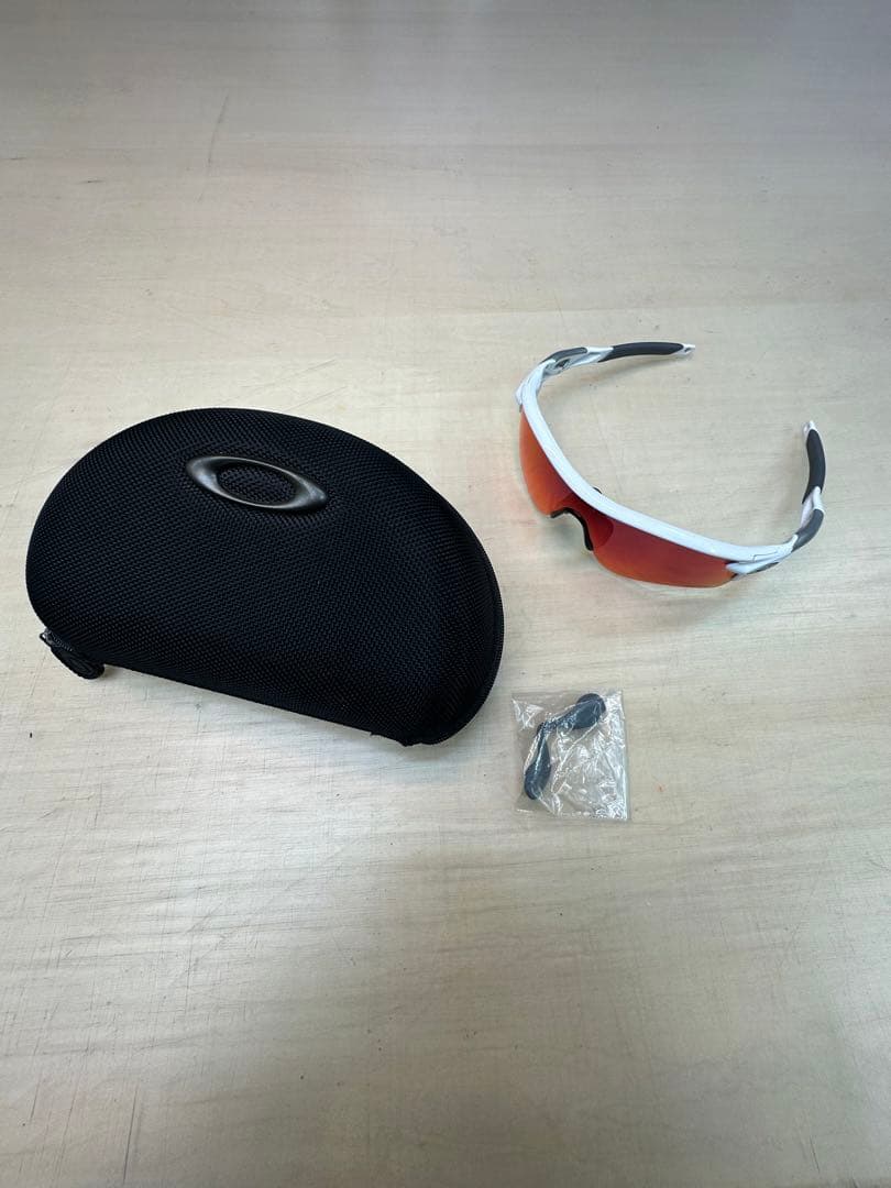 大幅値下げ!オークリー　サングラス　プリズム　野球　ゴルフ