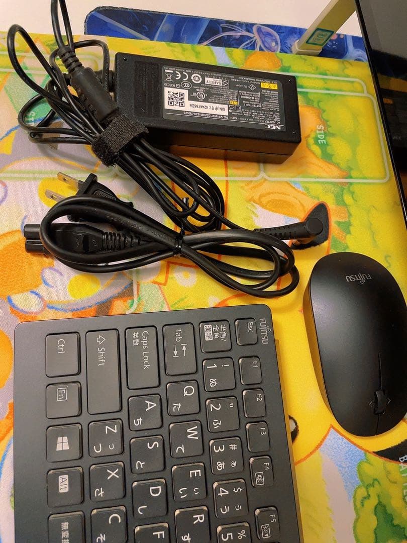 富士通エスプリモ【ESPRIMO FH77／C2　FMVF77C2B】美品