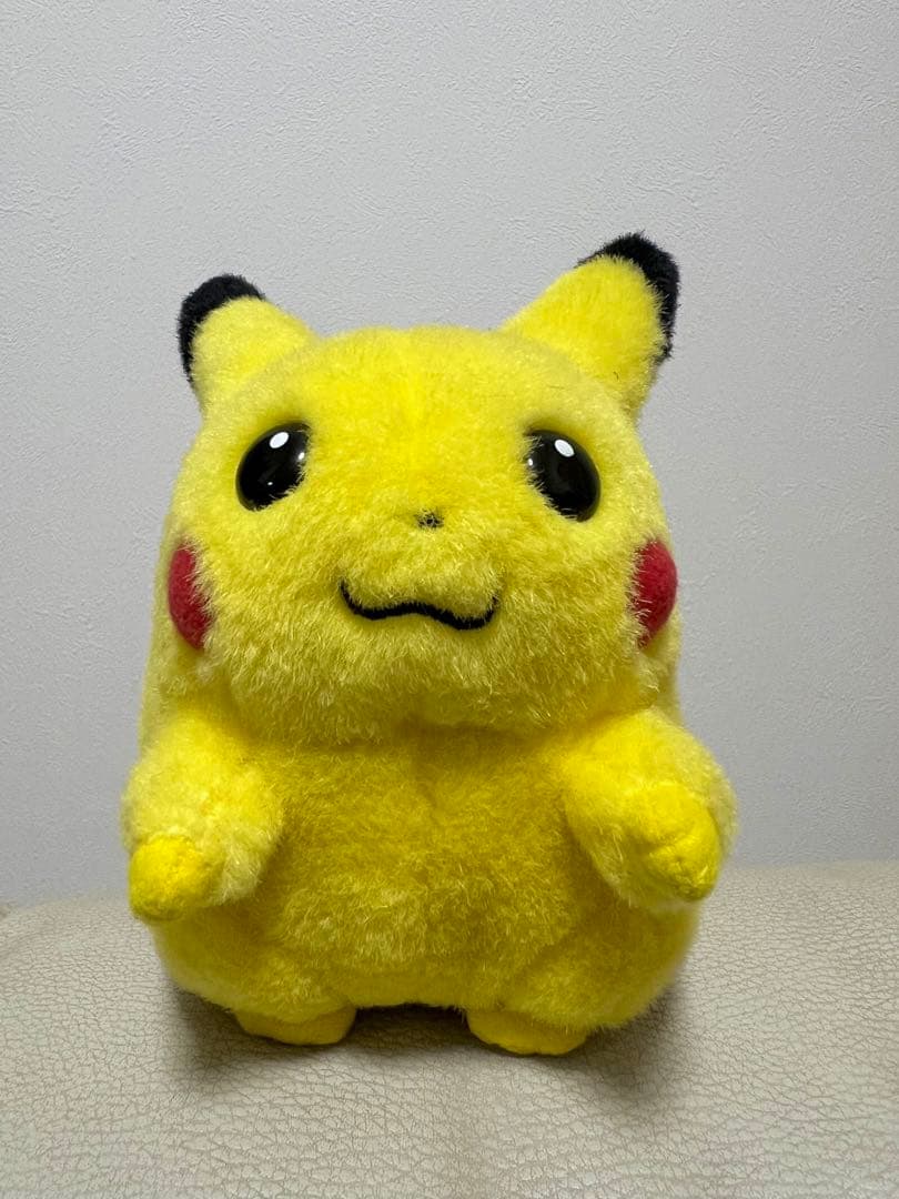 初代ピカチュウ ぬいぐるみ トミー 初期ピカチュウ 【ポケモン】
