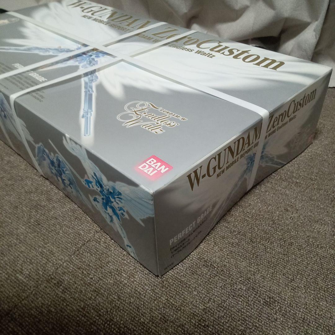 PG 1/60 Endless Waltz ウイングガンダム ゼロカスタム　新品