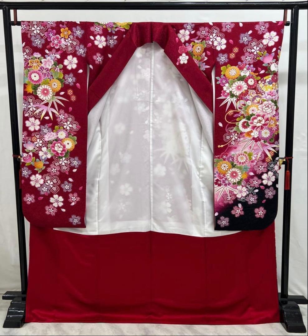 振り袖　フルセット　長襦袢付　ブランド　金彩加工　刺繍入り　銀通　成人式　735