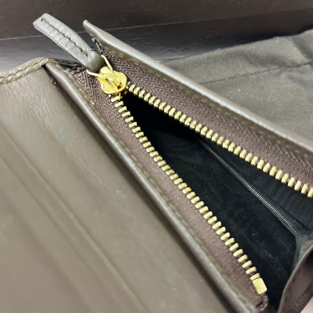 新品同様‼️ 現行　グッチ　GUCCI 財布　折り財布　GGスプリーム　コンパクト