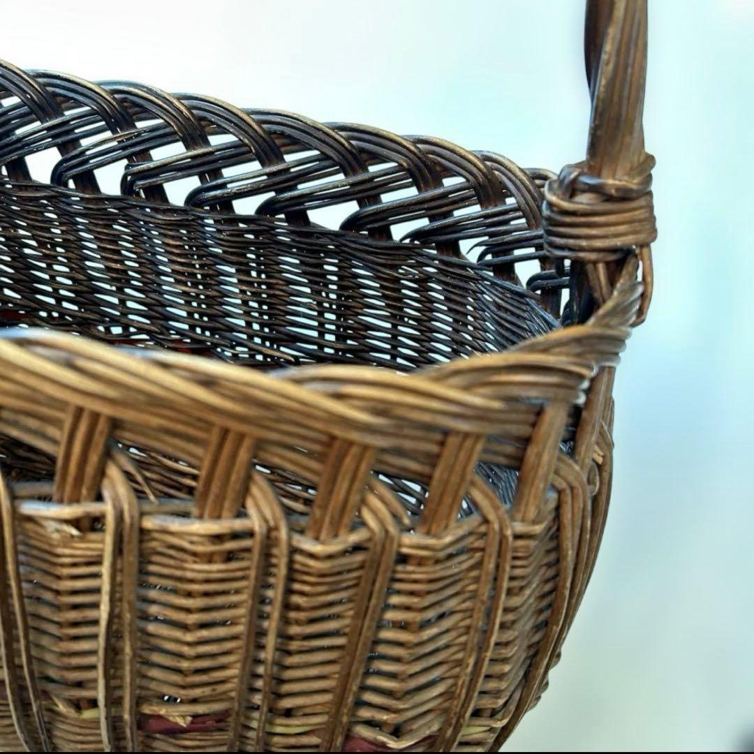【人気のデザイン】飴色手作りパニエ　フランスアンティーク　バスケット　カゴ