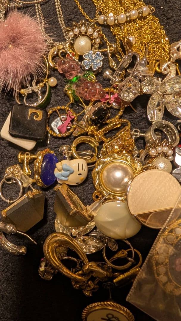 ジュエリーコレクションイミテーションアクセサリー約1.3キロ