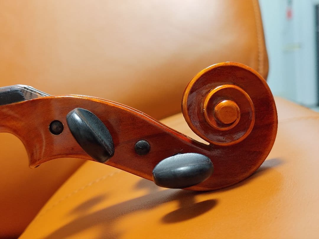 Suzuki 鈴木 バイオリン No.300 4/4 + T.Sugito 弓