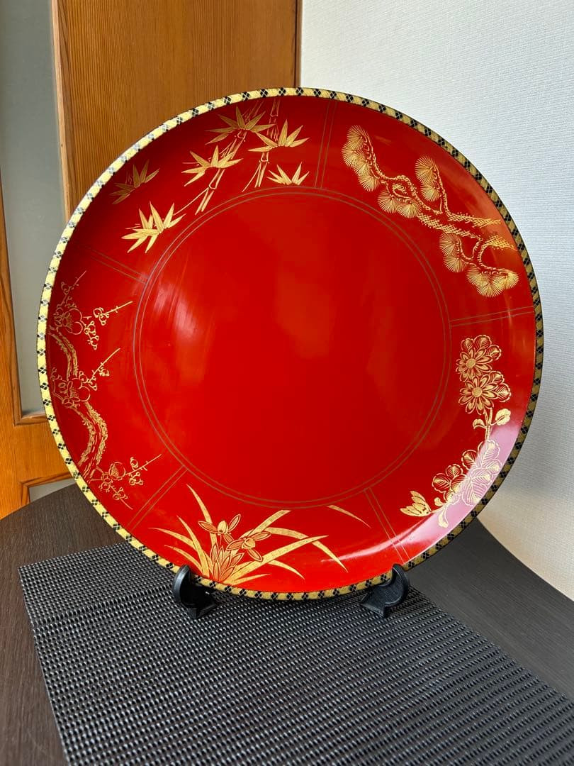 輪島塗 朱塗 沈金 松竹梅 菖蒲 菊 漆器 極上本堅地 角知漆器 飾り皿大皿弍枚