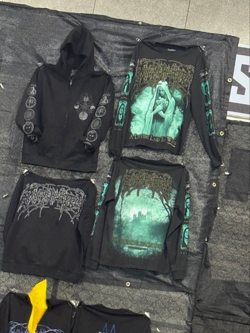 BRING ME THE HORIZON long sleeve ロンT