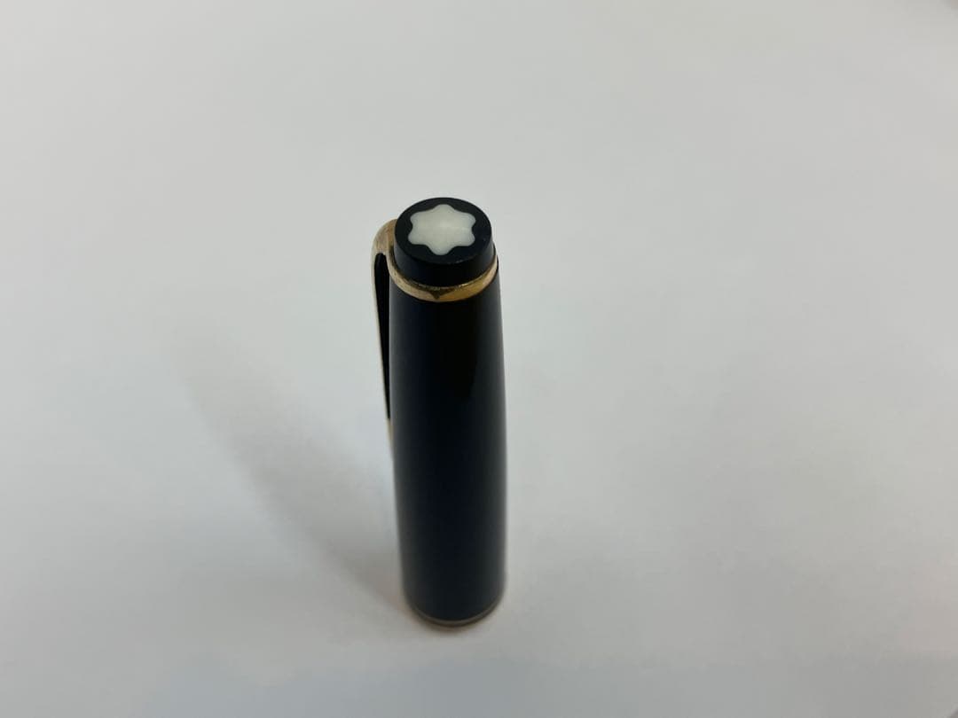 MONTBLANC 万年筆 NO 22 黒