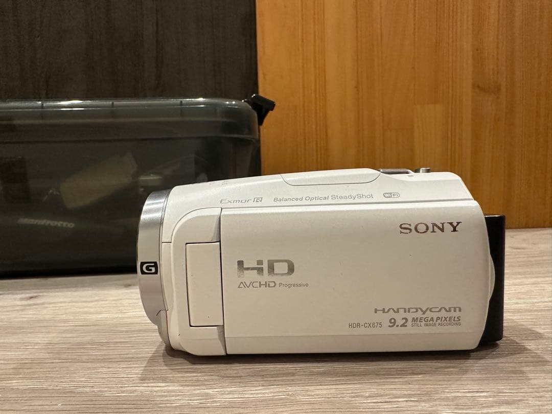 SONY HDR-CX675 ビデオカメラ 本体　SDカード付き(64GB)