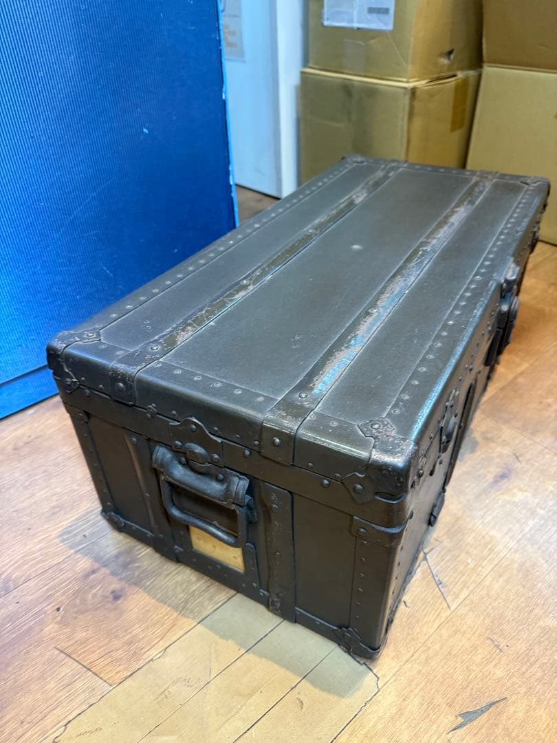 旧日本軍？　アンティーク　古い　トランク　　ミリタリー