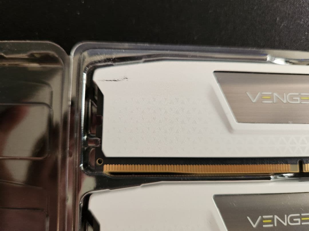 【送料無料】VENGEANCE 32GB (2x16GB) DDR5 DRAM