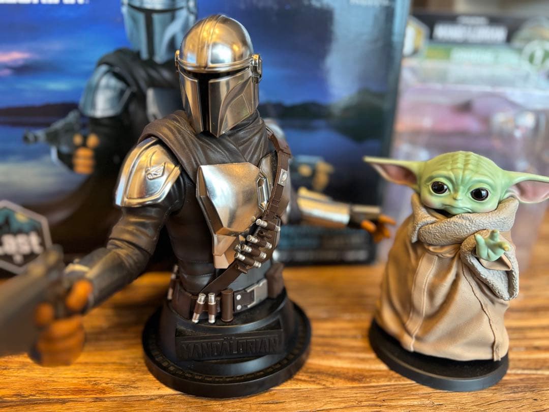 【映画公開記念】マンダロリアン グローグー スタチュー 2体セット