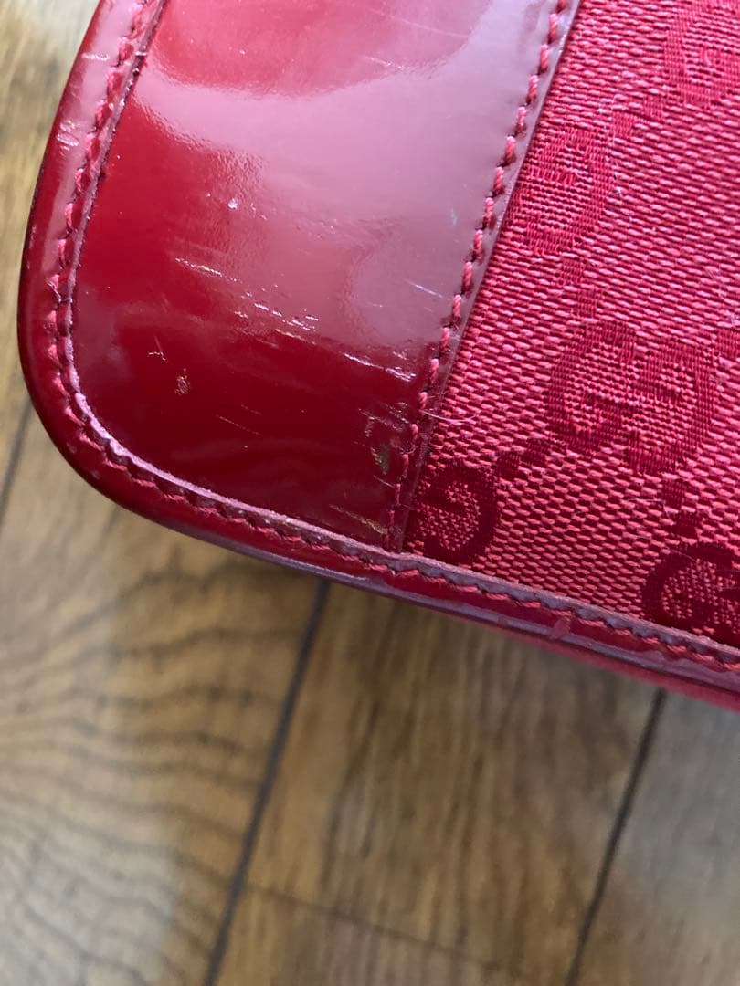 GUCCI レッド ハンドバッグ　匿名配送