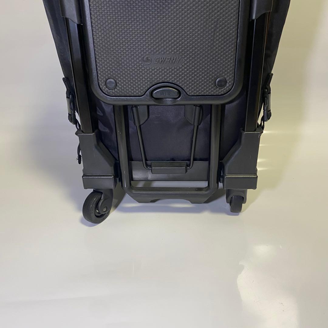 新品・未使用✨スワニー　ルーマII　キャリーバッグ　座面付き　4輪キャスター