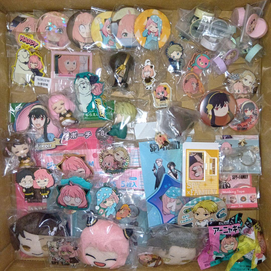 【まとめ売り】アニメグッズ [ 大量まとめ売り ] 700点以上 セット