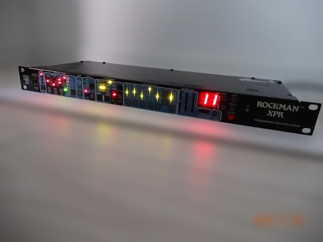 ROCKMAN XPR プリアンプマルチプロセッサー