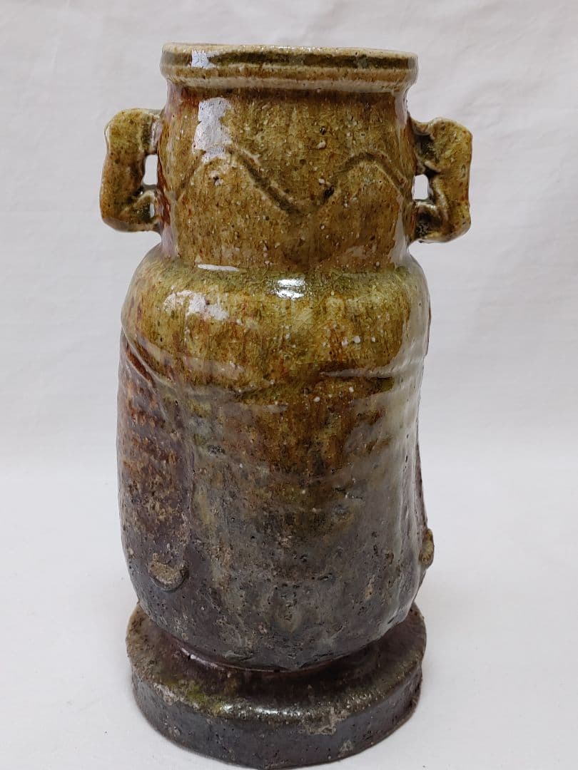 伊賀焼花入　三田窯　谷本景作