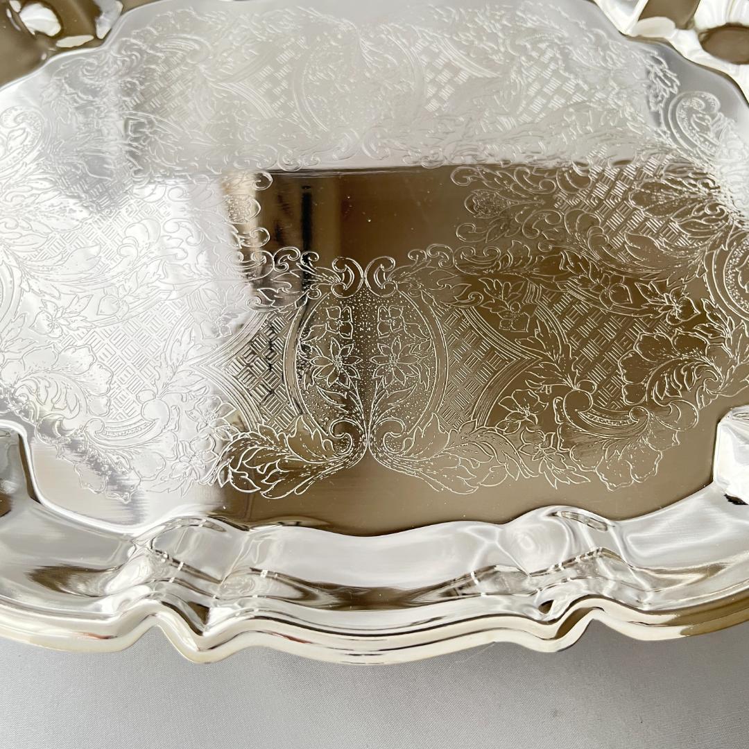 【LEONARD】 チッペンデールのギャラリートレー 37 cm フット付